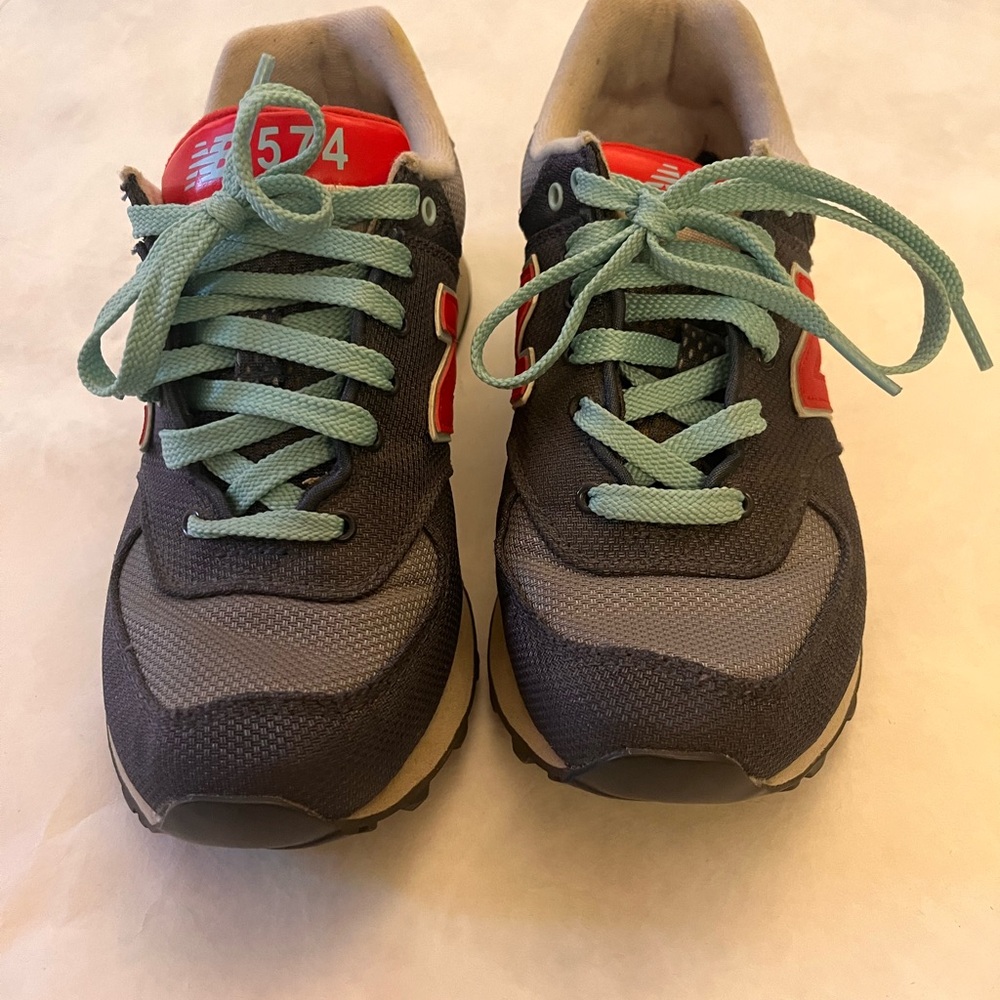 New Balance Charcoal and Red Sneakers with Mint Laces - Picture 2 of 8